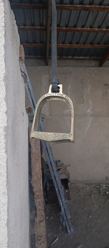 Товары и оборудование для с/х животных: Уздечка для лошади с трензелем. - Материал: ремни из синтетики/стропы — 5