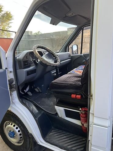 sprinter 315: Грузовой фургон Mercedes-Benz Sprinter (кабина с будкой) - Тип — 3
