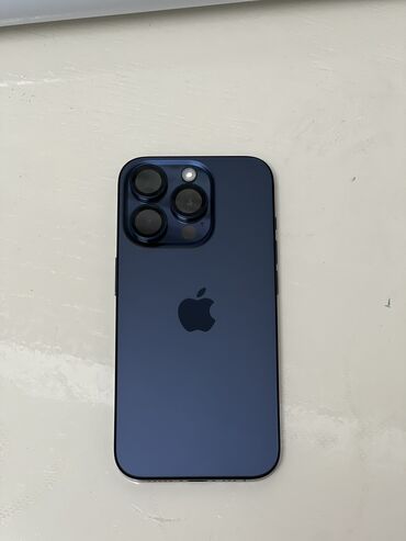 Apple iPhone: IPhone 15 Pro, 256 ГБ, Blue Titanium, Зарядное устройство, Защитное стекло, Чехол, 88 %