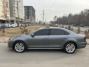 Volkswagen: Volkswagen Passat: 2018 г., 2 л, Автомат, Бензин, Седан — 6