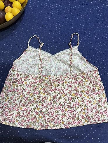 sortlar: Primark qadın köynəyi – çiçək naxışlı kroptop - Brend: Primark - — 2