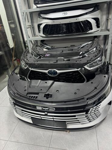 Бамперы и комплектующие: Бампер Toyota, Аналог — 7