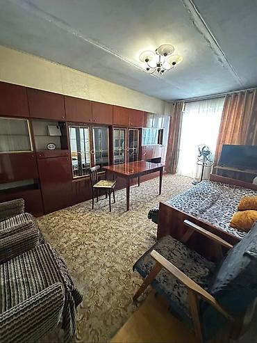 чоктал комната: 4 комнаты, 76 м², Индивидуалка, 4 этаж, Косметический ремонт — 1