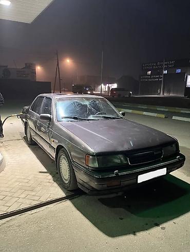 Mazda: Mazda 929: 1989 г., 3 л, Механика, Бензин, Седан — 7