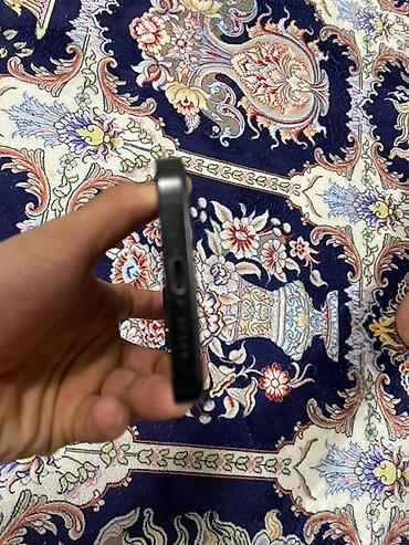 освещение на авто: IPhone 16 Pro, 128 ГБ, цвет чёрный Если реалный клиент торг будет! — 5