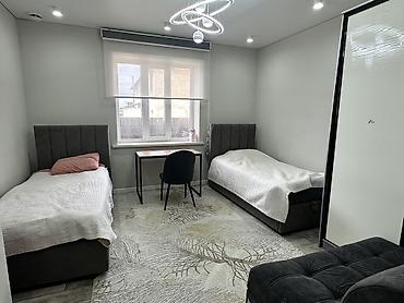 Продажа коттеджей и домов: 🏡 Продаётся одноэтажный дом с евроремонтом 📍 Бишкек, р-н Восст 🛏️ — 1