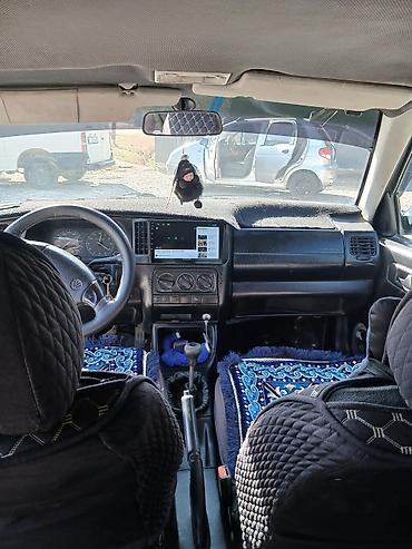 продажа подержанных авто: Volkswagen Golf: 1992 г., 1.8 л, Механика, Бензин, Седан — 8