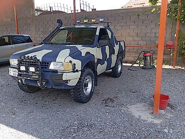 Транспорт: Opel Frontera: 1993 г., 2 л, Механика, Газ, Пикап — 2