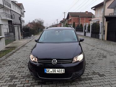 Οχήματα: Volkswagen Touran: 2 l. | 2011 έ. Sedan