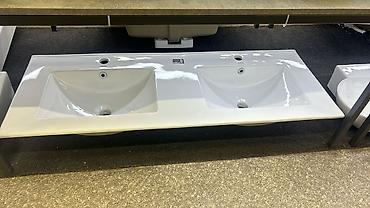 Монтаж и замена сантехники: Монтаж и замена сантехники Больше 6 лет опыта — 10