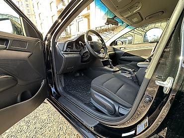 Hyundai: Hyundai Elantra: 2019 г., 2 л, Автомат, Бензин, Седан — 12