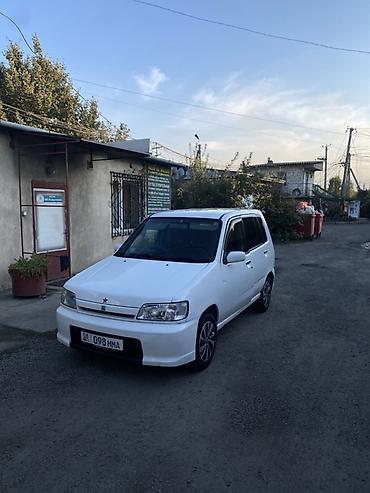 машины япония: Nissan Cube: 2000 г., 1.3 л, Автомат, Бензин, Хэтчбэк — 2