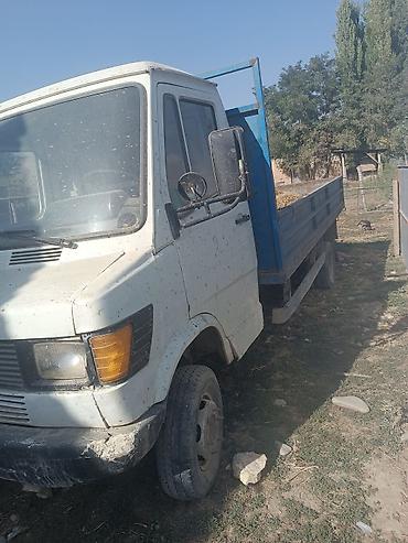 мотоцикл муравей с кабиной: Грузовой бортовой автомобиль средней тоннажности - Тип кузова — 1