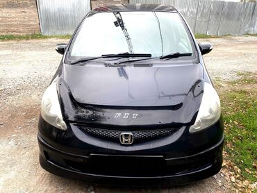 Honda: Honda Fit: 2005 г., 1.3 л, Вариатор, Бензин, Хэтчбэк