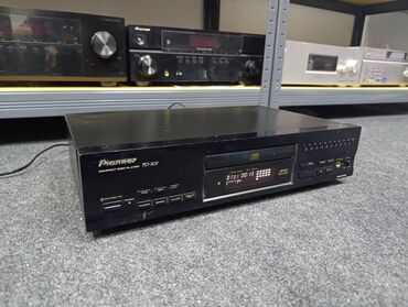 Pojačala i prijemnici: Pioneer PD 207 Stereo Compact Disc Player Disc format: CD Frequency — 1