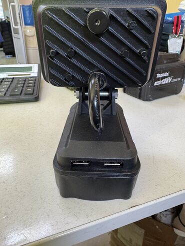 Прожекторы: Лед прожектор LED, насадка на любую макита makita батарейку — 3