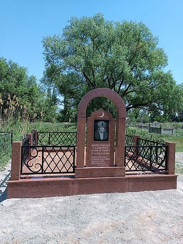 Ритуальные услуги: Изготовление крестов, Облицовка надгробий, Изготовление табличек | Дерево, Габбро, Мрамор | Оформление — 7