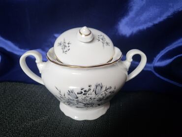 dečije rukavice za golmana: Secernica nova Bohemija porcelan Gebruder Benedikt 1950g+. Veca
