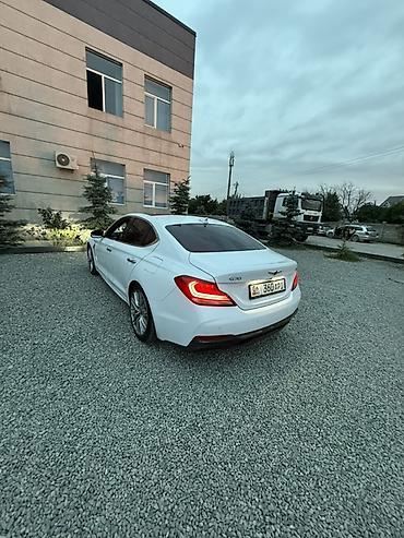 салон g30: Genesis G70 — интерьер бизнес-класса - Роскошный салон из коричневой — 9