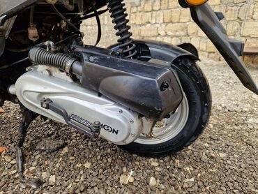 Mopedlər,skuterlər: Moon — 8