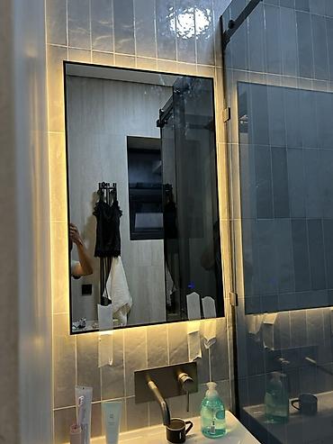 стул для туалетного столика: Зеркала с подсветкой для ванной и спальни - Виды: прямоугольные — 1
