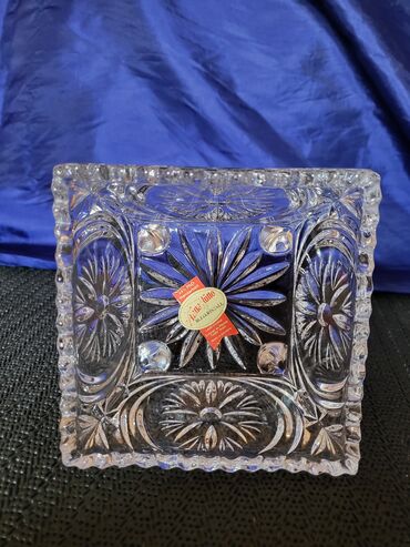 Činije: Bombonijera. nova kristal,led kristal,rucni rad Anna Hutte 70te na lalafo.rs — 8 Činije: Bombonijera. nova kristal,led kristal,rucni rad Anna Hutte 70te — 8