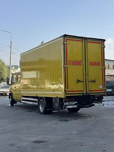 авто вкуп бишкек: Жүк ташуучу унаа, Mercedes-Benz, Дубль, 7 т, Колдонулган — 4