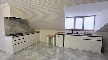 gence gunluk kiraye evler: Novxanıda bağ evi *aylıq kiraye verilir 4000azn* tam şəraitdədir — 8