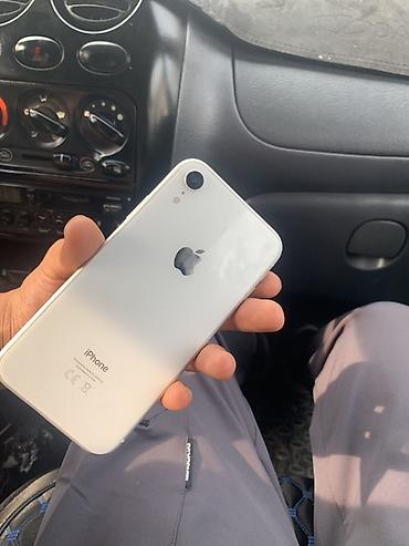 google pixel 3: IPhone XR, белый - Экран Liquid Retina (IPS), Face ID, жесты без — 2