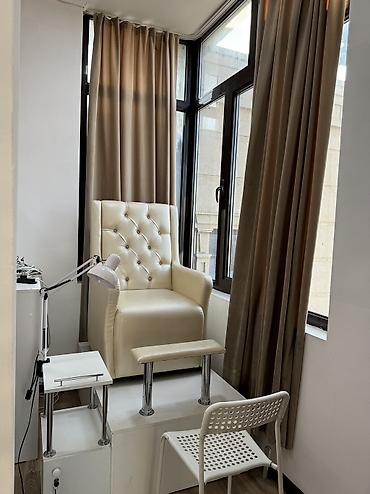 Аренда кабинетов в салонах красоты: Сдаются рабочие места в бьюти-студии ✨ Кушеткиманикюрные столы 📍 — 2