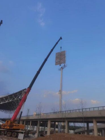импульсный свет: Система освещения для спортивных арен, стадионов и футбольных полей