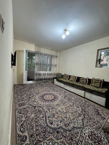срочная продажа квартиры: 1 комната, 33 м², 105 серия, 1 этаж