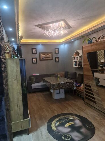 Köhnə tikili: Bakı, 2-ci mikrorayon, 2 otaqlı, Köhnə tikili, m. Memar Əcəmi, 56 kv. m — 20