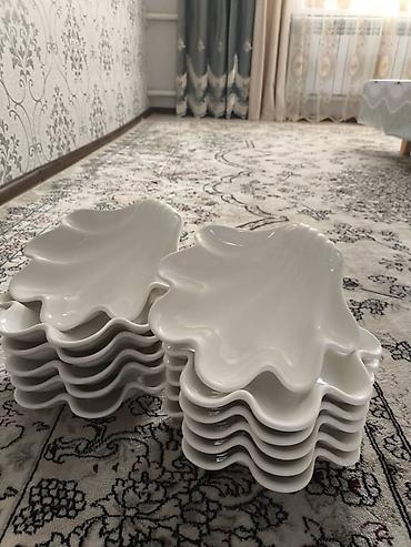 dish sets: Набор белых сервировочных тарелок из жаропрочного стеклокерамического — 2