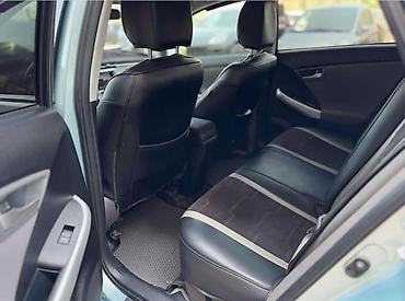 byd e6: Toyota Prius: 2013 г., Вариатор, Гибрид, Хэтчбэк — 8