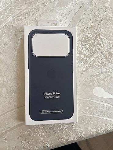 iphon 17: IPhone 17 Pro üçün silikon örtük - Model: iPhone 17 Pro - Material — 1