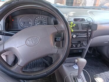 Toyota: Toyota Corolla: 1999 г., 1.8 л, Автомат, Бензин, Седан