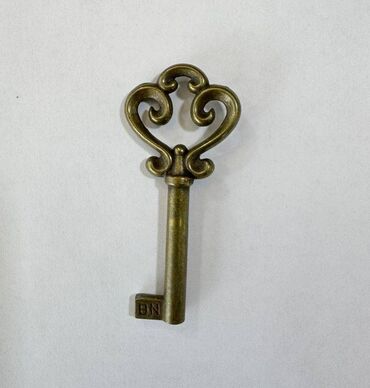Другой декор и предметы интерьера: Ключ интерьерный для мебели, цена за 1 шт — 5