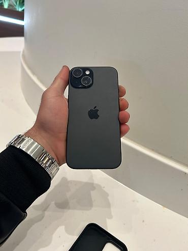 Apple iPhone: IPhone 15, Qara — 9