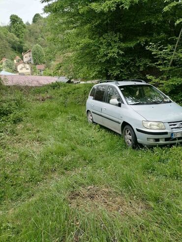 Prodaja zemljišta: Prodajem ili bih menjao tri vezana placa u Loznici od 30 ari sa — 15