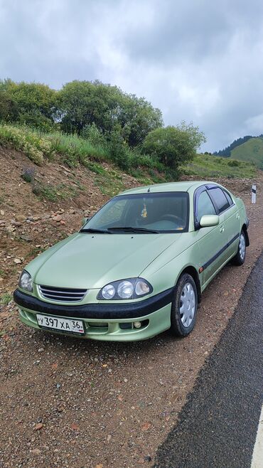 скутер рассрочка: Toyota Avensis: 2000 г., 1.8 л, Механика, Бензин, Седан