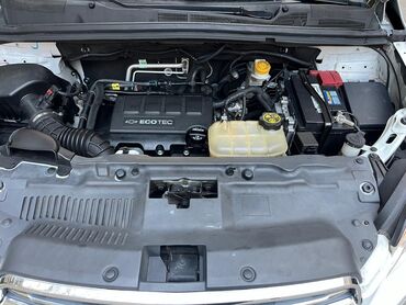 Chevrolet: Chevrolet Trax LT (AWD) – kompakt krossover - Mühərrik: ECOTEC benzin — 3