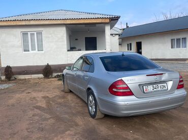 Mercedes-Benz: Mercedes-Benz E-Class: 2002 г., 2.6 л, Автомат, Бензин, Седан — 5