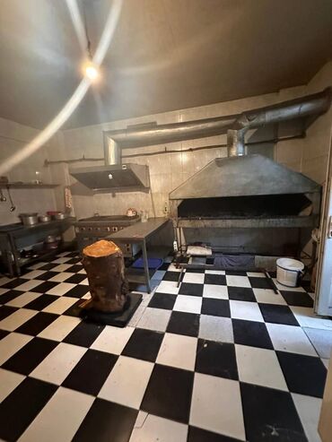 Restoran, kafelər: Binəqədi rayonu, Varovski qəsəbəsində, ümumi sahəsi 150 kv/m olan -da lalafo.az — 13 Restoran, kafelər: Binəqədi rayonu, Varovski qəsəbəsində, ümumi sahəsi 150 kv/m olan — 13