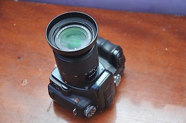 camera sony 1000: Sony α100 DSLR fotoaparat + 18-70mm zoom obyektiv Məhsul təsviri: - — 2