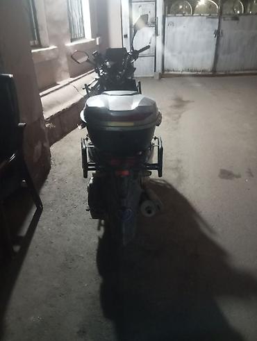 Скутеры: Скутер/мопед 50–150 см³ (визуально класс «скутер») с расширенным — 9