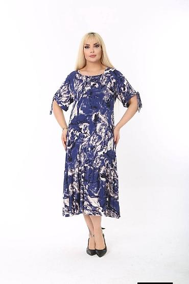 Haljine: Haljine 
Vel XL.2xL .3xL. 4xL. 
Cena 2500 din — 23