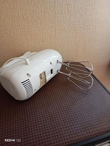 200 hz: Geepas GHM1620 əl mikseri - Güc: 200 W - Gərginlik/frekans: AC — 4