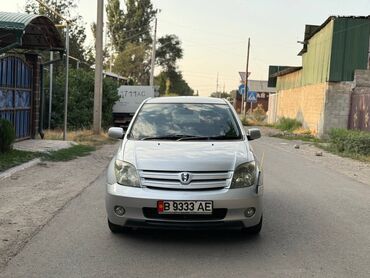 срочно продать машину: Toyota ist: 2003 г., 1.5 л, Автоматтык, Бензин, Хетчбек
