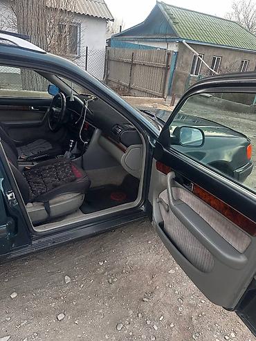 Audi: Audi S4: 1994 г., 2.6 л, Механика, Газ, Универсал — 12